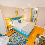 Acacia Mansion Hotell 3*