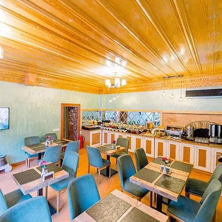 Acacia Mansion Hotel 3*