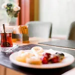 Szálloda Acacia Mansion 3*