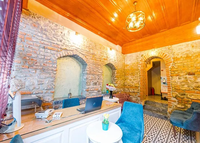 Отель Acacia Mansion 3*