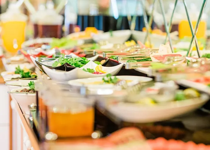 Отель Acacia Mansion